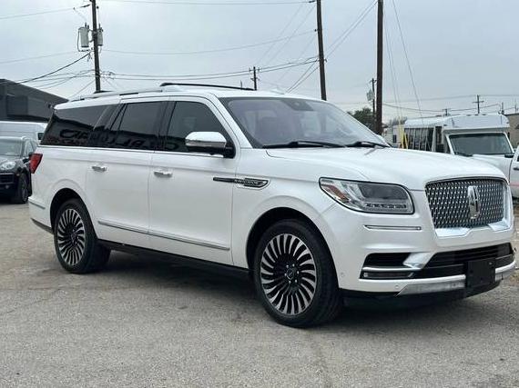 LINCOLN NAVIGATOR L 2018 5LMJJ3TT9JEL05034 image LINCOLN NAVIGATOR L 2018 5LMJJ3TT9JEL05034 image